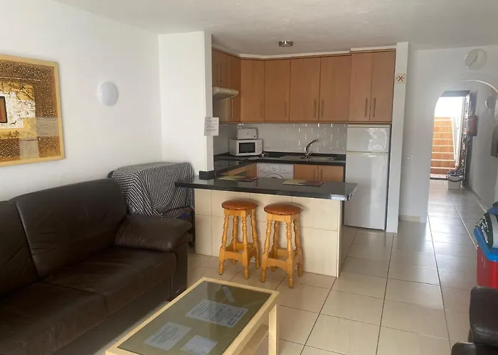 1 Bed 6a2, Victoria Court 1, Cristianos, Tenerife *